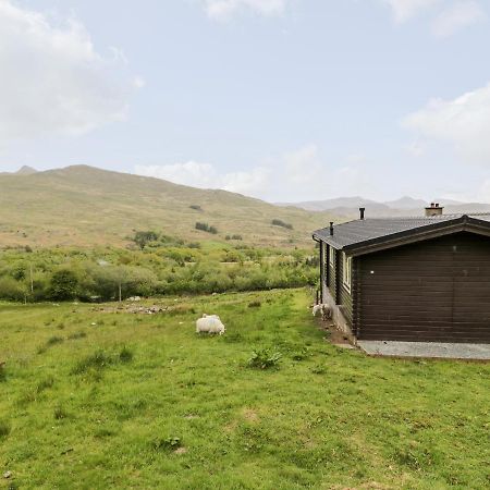 Snowdon Vista Cabin Caernarfon Exterior foto